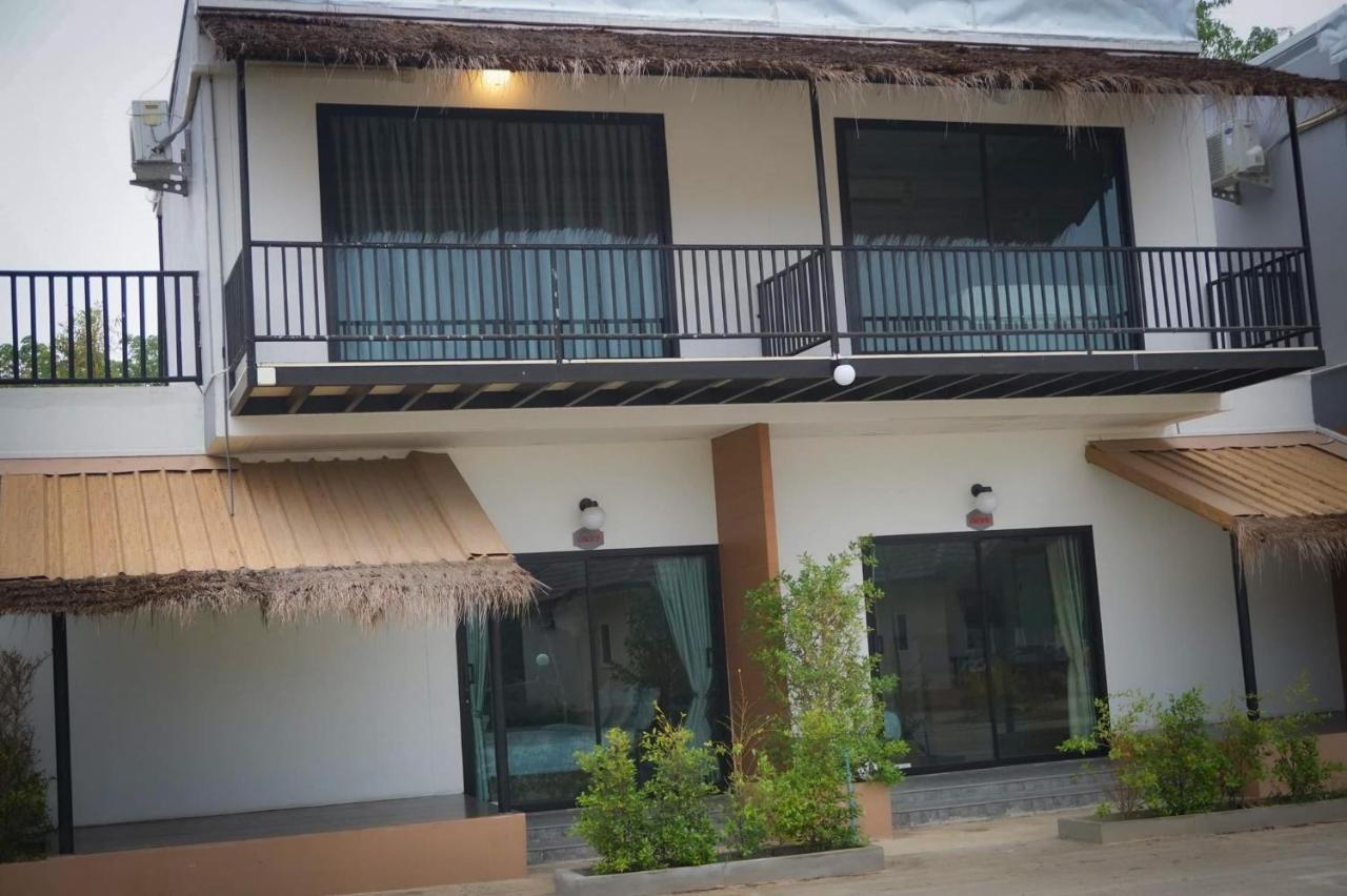 Suwi Coco Ville Resort Ubon Ratchathani Εξωτερικό φωτογραφία