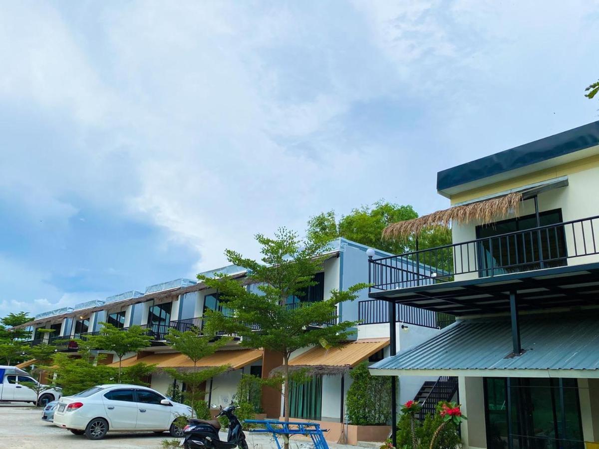 Suwi Coco Ville Resort Ubon Ratchathani Εξωτερικό φωτογραφία